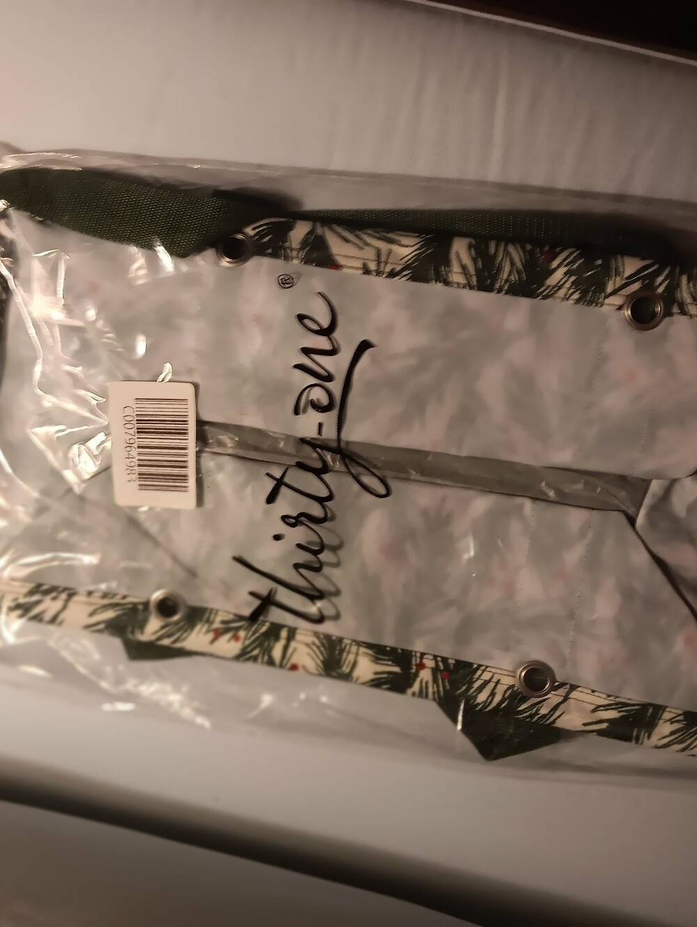 Thirty-one Large Utility Tote-Evergreen Branches - Picture 3 of 10